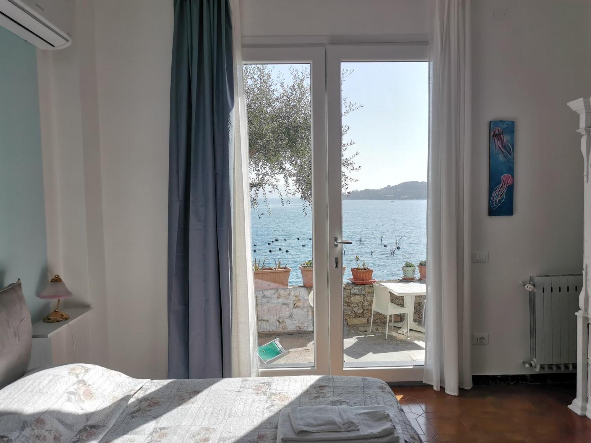 B&B La Palafitta Porto Venere Extérieur photo